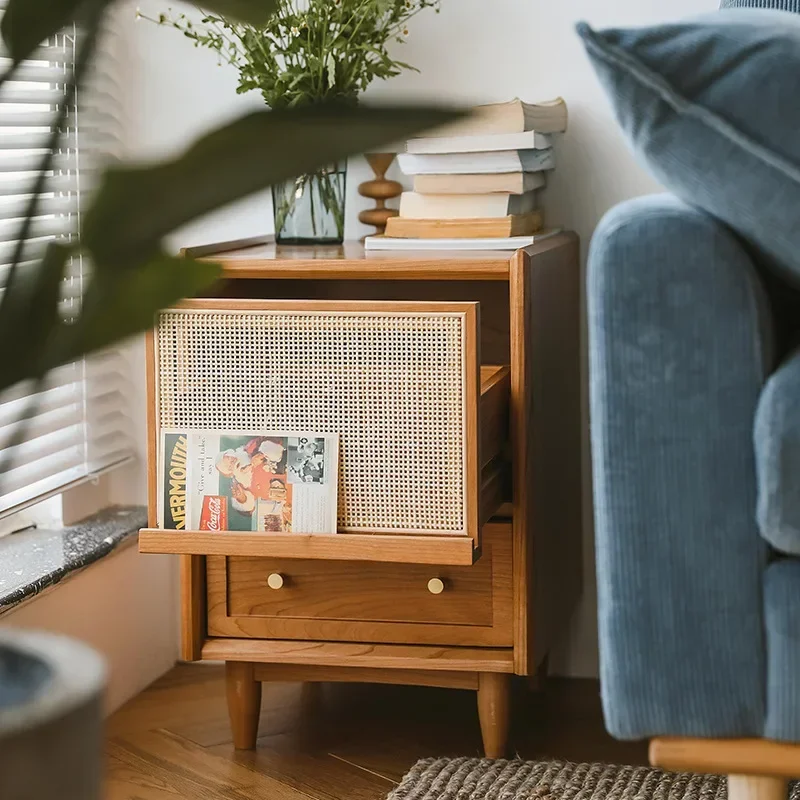 Mesitas de Noche de Ratán con  - Solid Wood Nightstand 2 Drawers reseña y precio